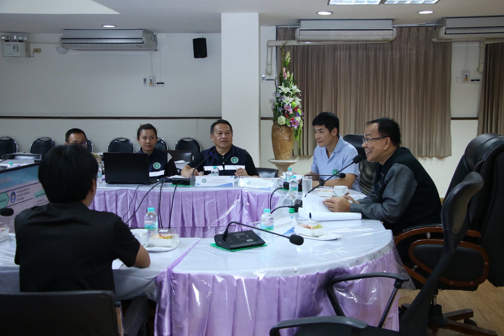 จังหวัดกำแพงเพชร จัดการประชุมคณะกรรมการฯ ขับเคลื่อนการควบคุมโรคจากการประกอบอาชีพและสิ่งแวดล้อม มุ่งยกระดับความปลอดภัยและสุขภาวะของประชาชน